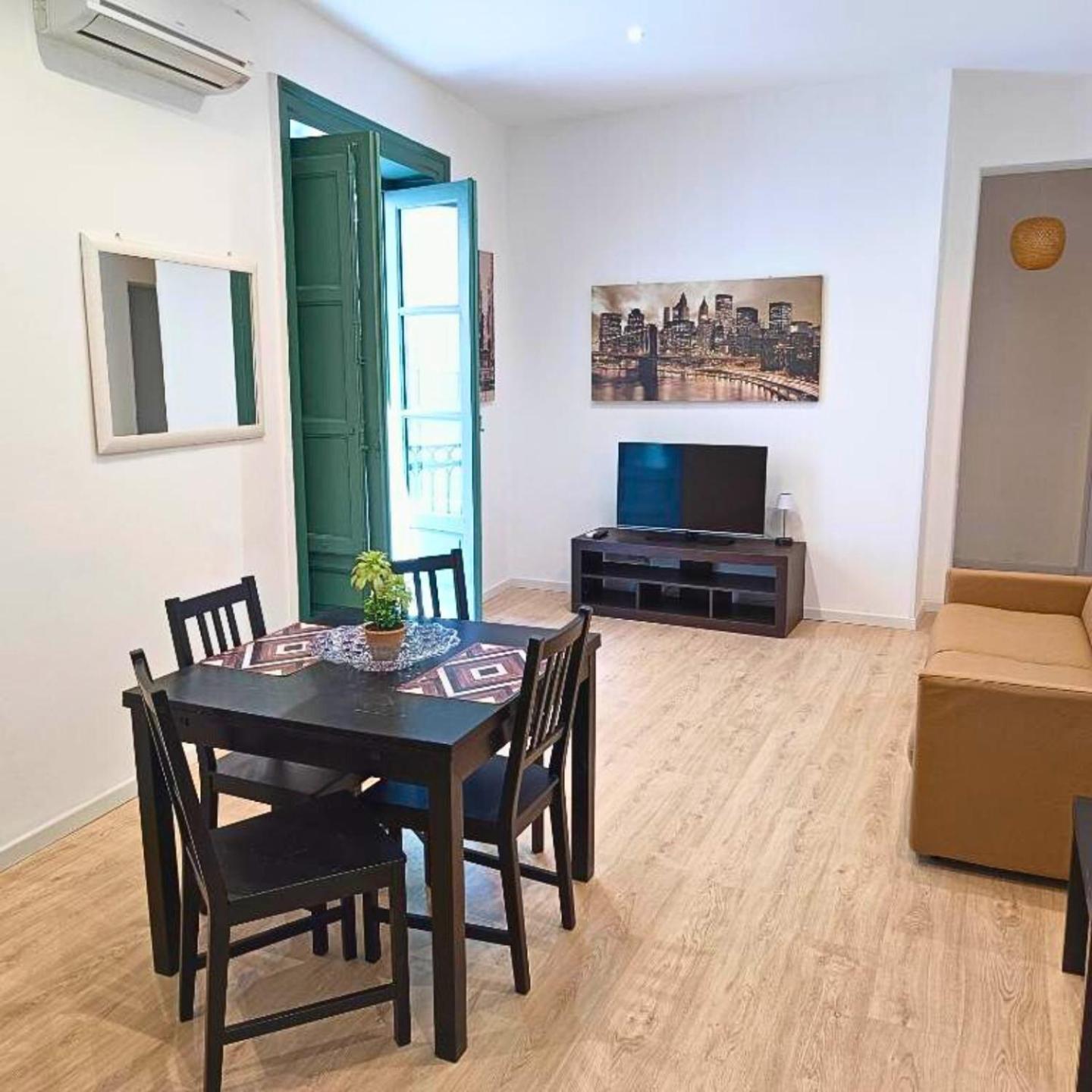 Centro Storico Casa Bellini ***** Apartment ปาแลร์โม ภายนอก รูปภาพ